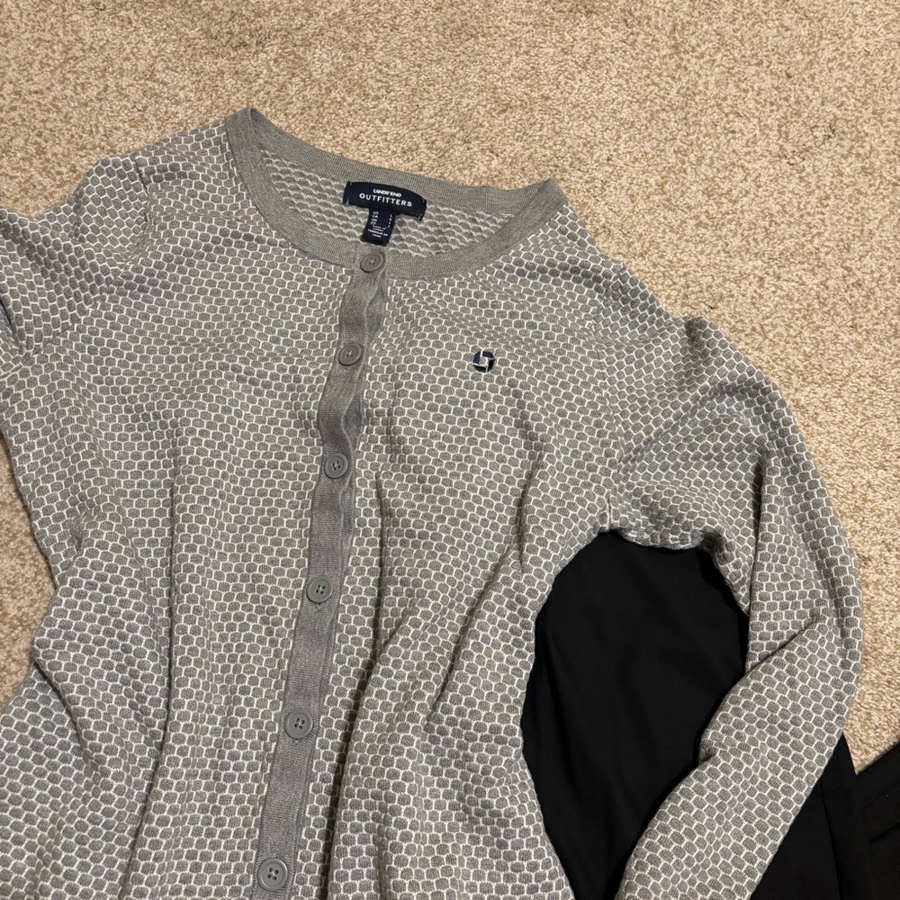 Chase Bank Lands' End Gray Button-Up Cardigan